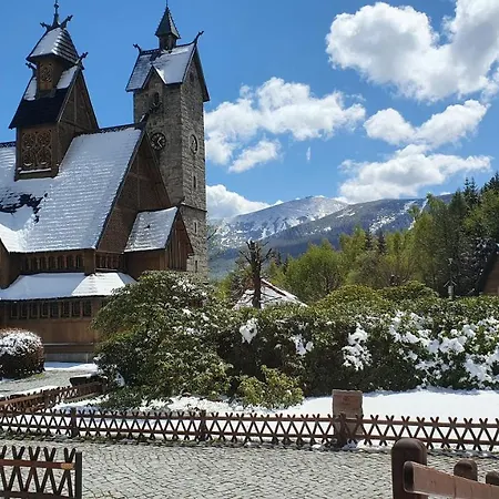 Guest house Goscinne Przy Kosciele Wang.