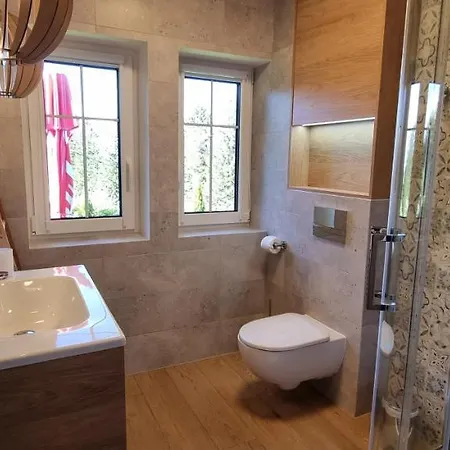 Goscinne Przy Kosciele Wang. Pensionat 3*