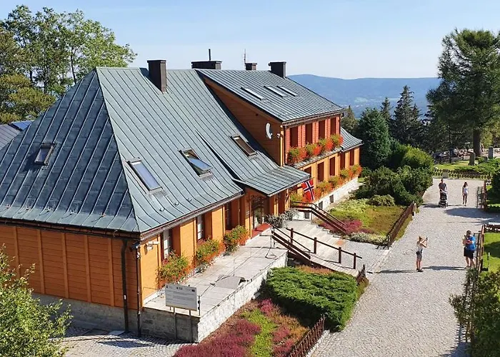 Goscinne Przy Kosciele Wang. Гостевой дом 3*